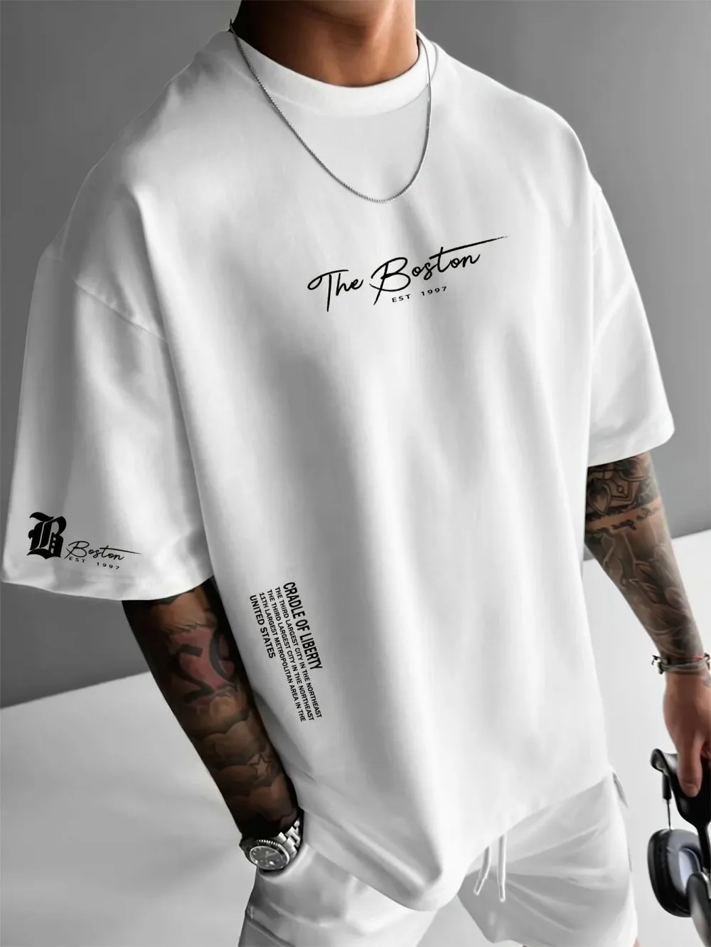 Streetwear Brand Marketing - Najnowsza luksusowa męska koszulka z nadrukiem