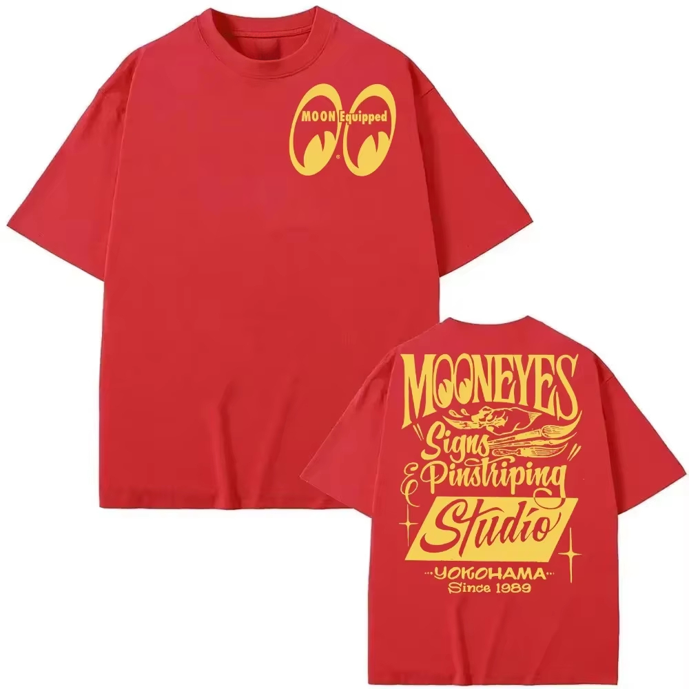 Streetwear Brand Marketing - Koszulka z grafiką Moon Eyes Equipped